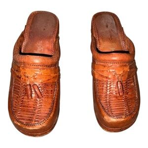 Vintage‎ Youth Leather Wooden clogs size 5 in tan
